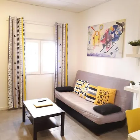 The Yellow Corner Alicante