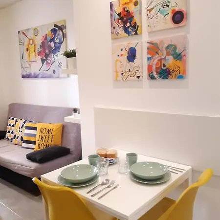 The Yellow Corner Apartamento Alicante